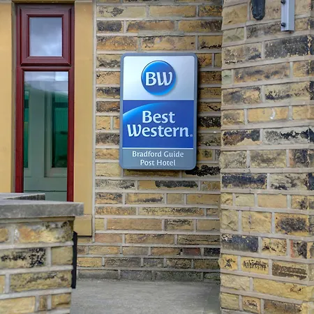 Western Guide Post Bradford (West Yorkshire)