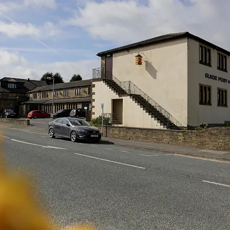 Hotel Western Guide Post