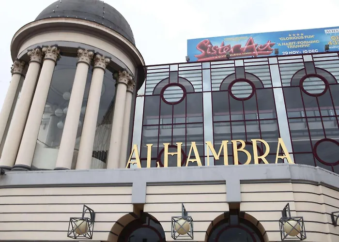 Western Guide Post Bradford (West Yorkshire)