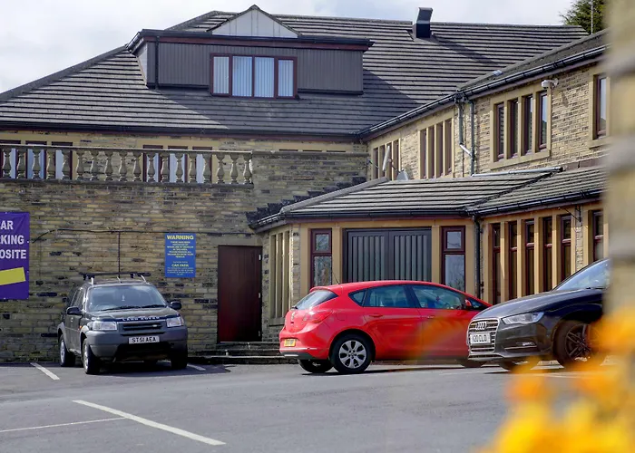 Western Guide Post Hotel 3*