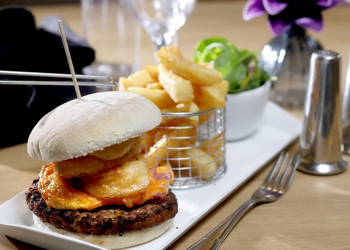 Western Guide Post 호텔 3*