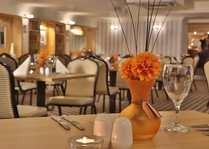 Hotel Western Guide Post 3*