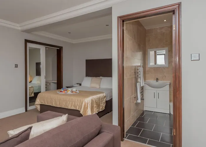 Hotel Western Guide Post 3*