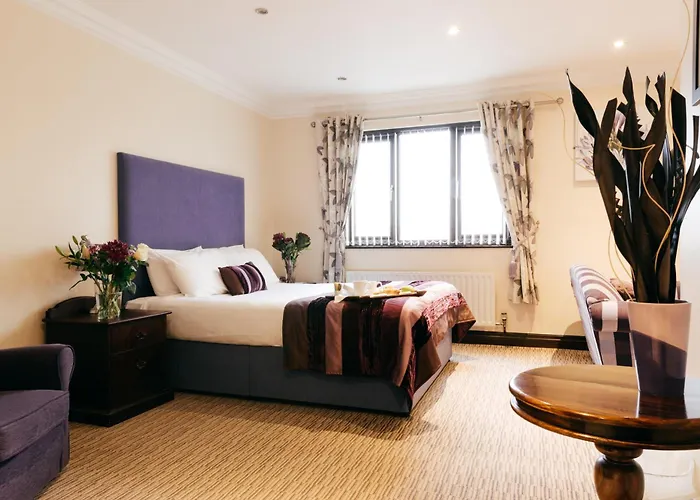 Western Guide Post 3* 브래드퍼드