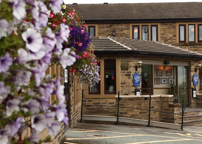 Western Guide Post Bradford (West Yorkshire)