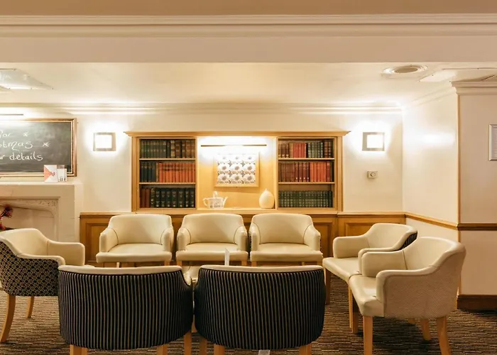 Western Guide Post 3*